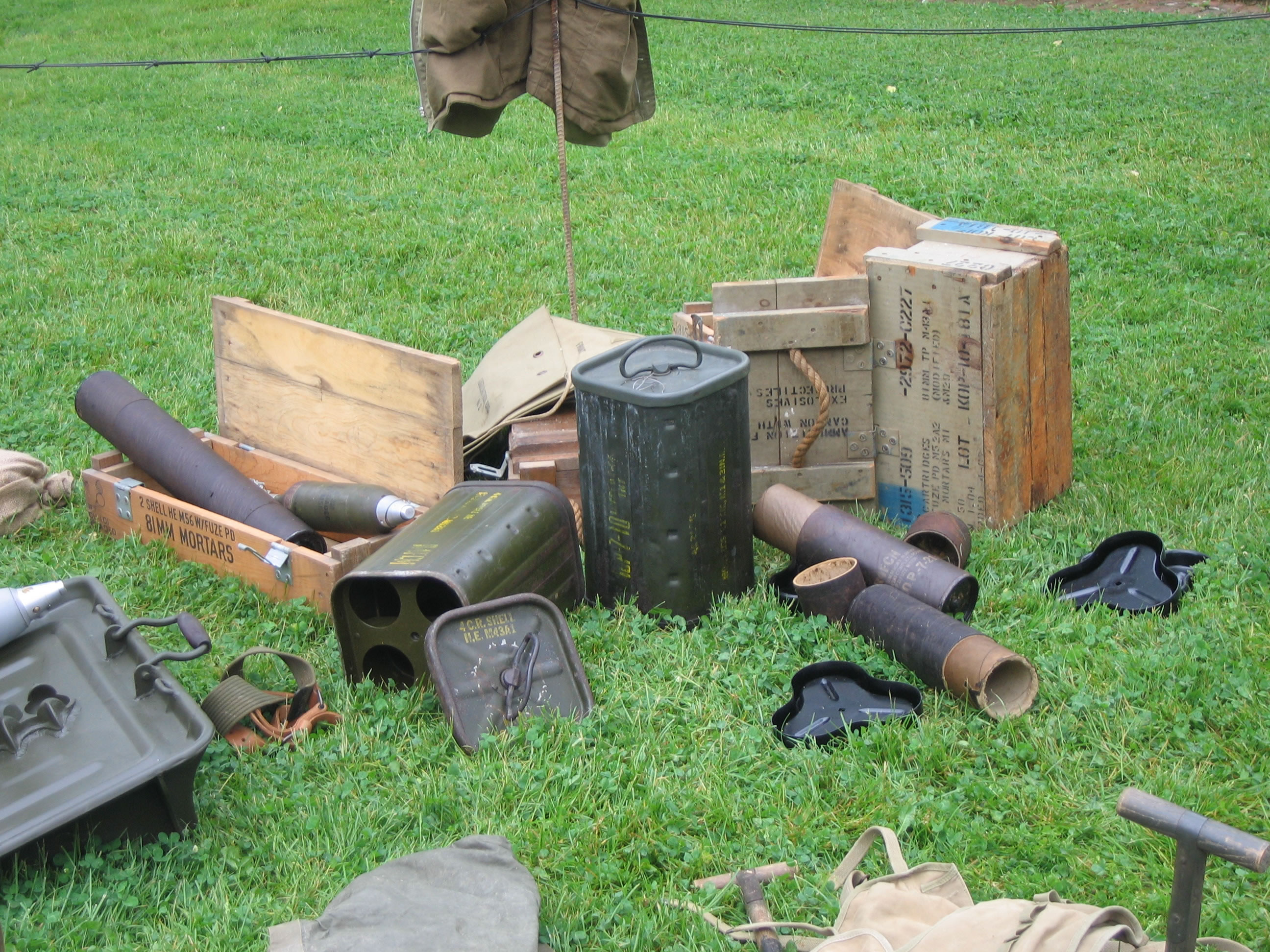 AMMO BOX - 81MM CAN